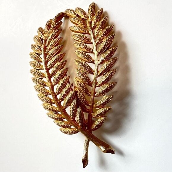 Vintage Retro Dual Gold Tone Textured Leaf Brooch Pin - Picture 3 of 9